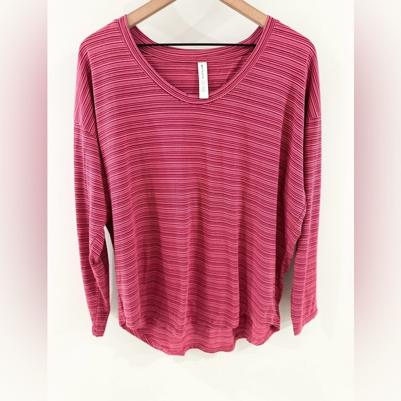 Athleta Cloudlight Stratus Striped Top Pink Red Size XL - Picture 7 of 9